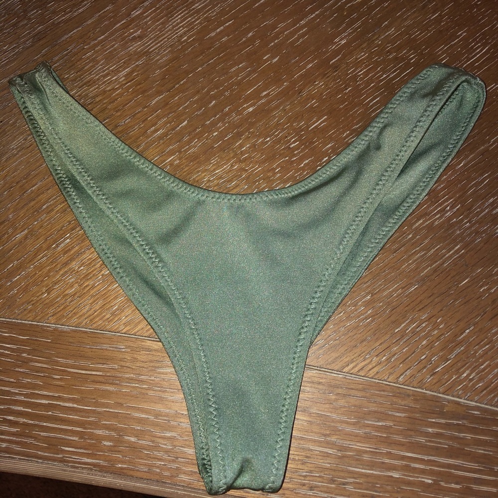 Sommer swim bottom